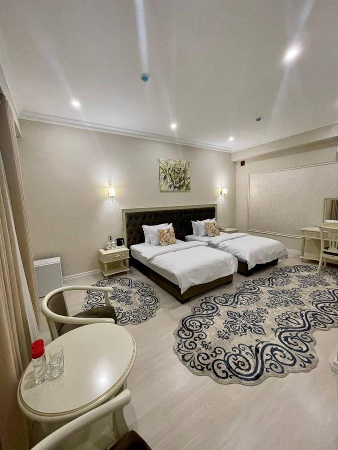 Al Madina Hotel Samarkand Esterno foto