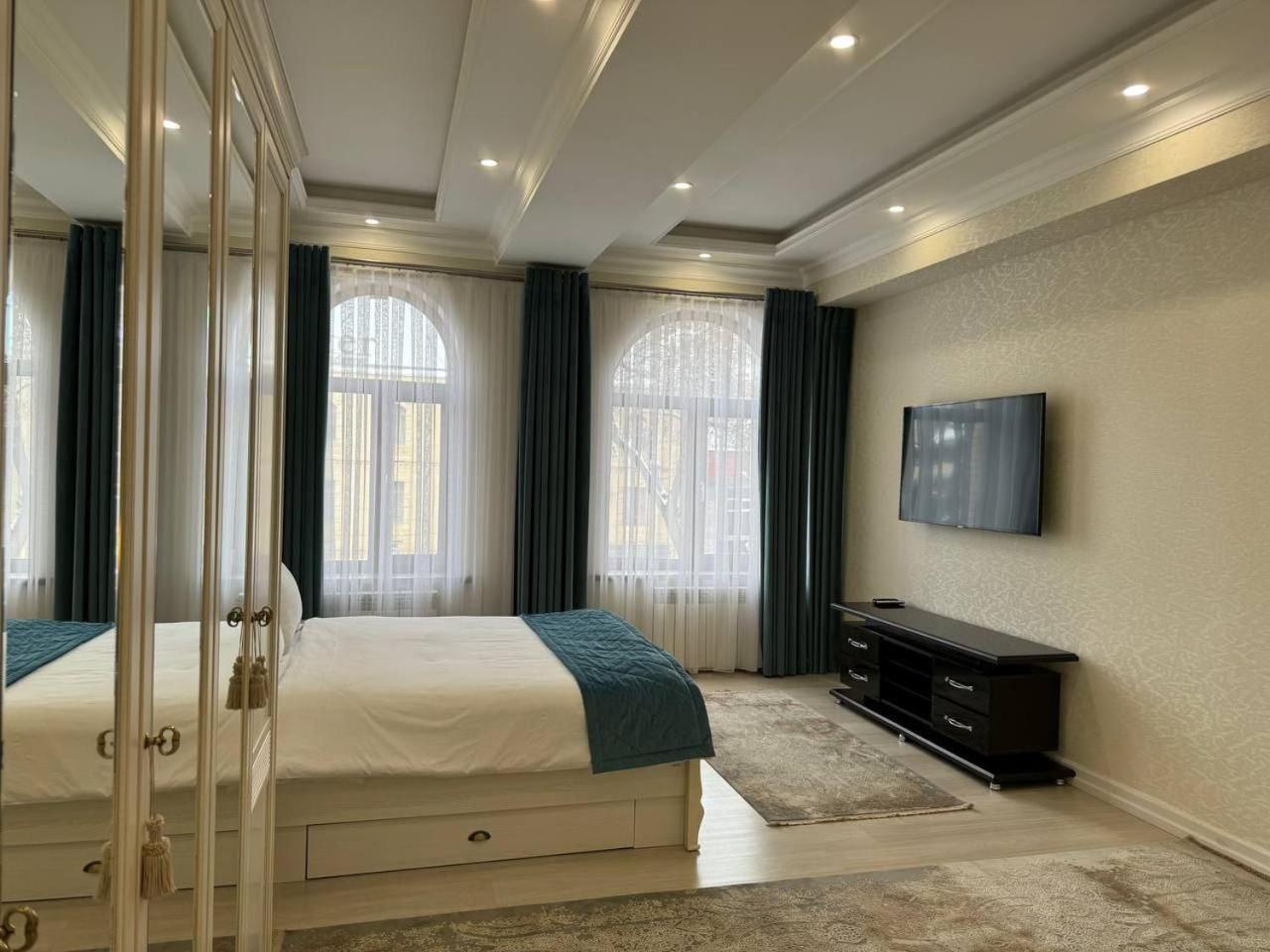 Al Madina Hotel Samarkand Esterno foto