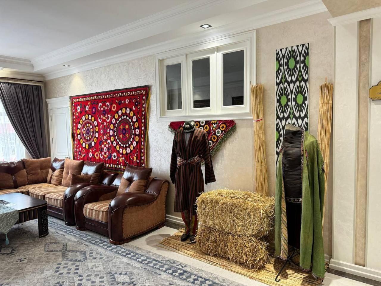 Al Madina Hotel Samarkand Esterno foto