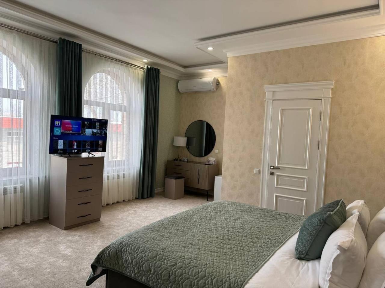 Al Madina Hotel Samarkand Esterno foto