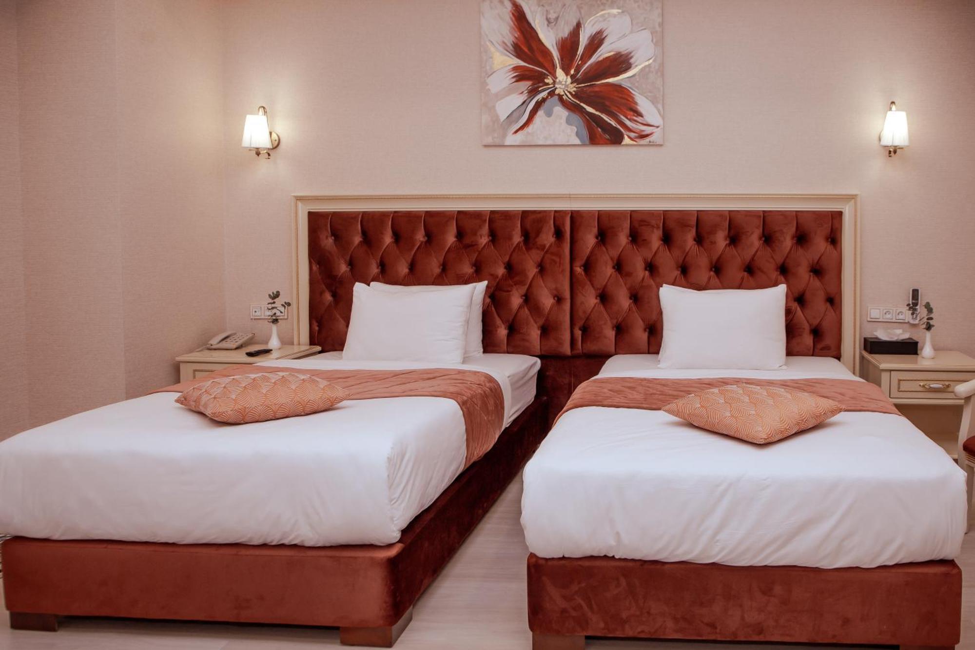Al Madina Hotel Samarkand Esterno foto